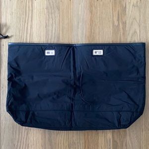 NWOT Lo & Sons 15” Seville Tote Soft Touch Shell